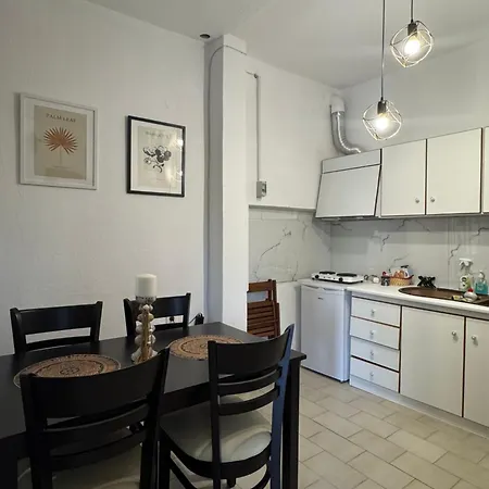 Relax House