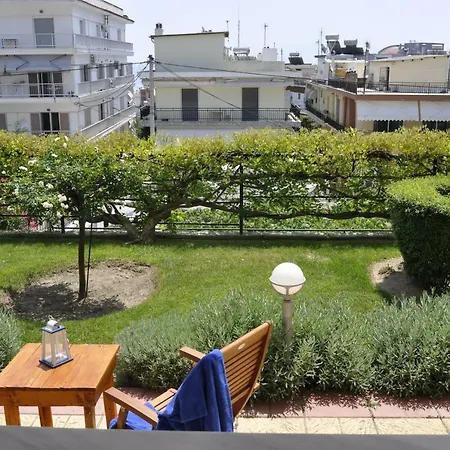 Relax House